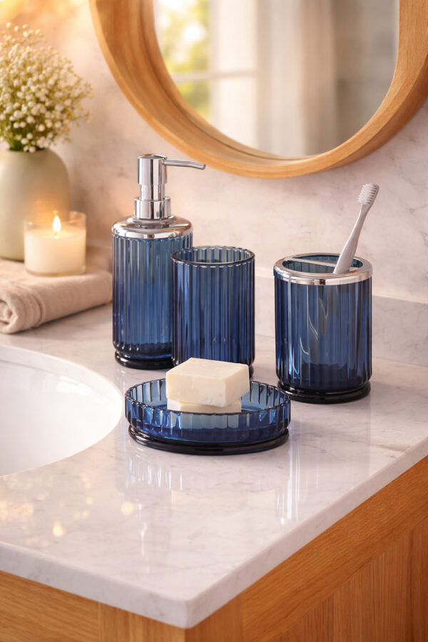 Lot de 4 Accessoires de Salle de Bain en Verre Bleu – Image 2