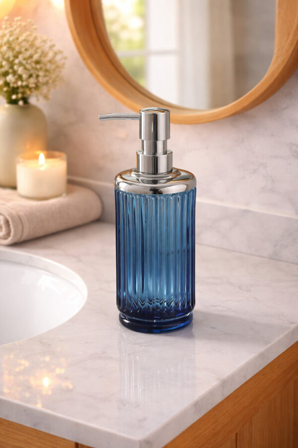 Lot de 4 Accessoires de Salle de Bain en Verre Bleu – Image 3