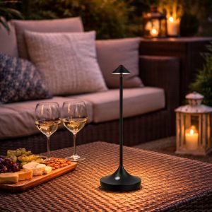 Ambiance chaleureuse sur la terrasse