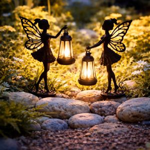 Lanternes de fées dans le jardin